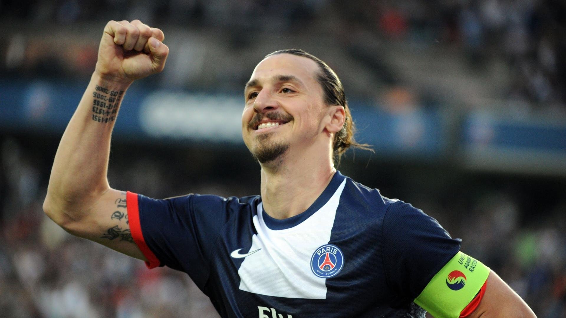 媒体推出战术演示节目为观众普及专业知识增强观赛参与感，战术汇演解说词